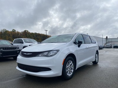 2026 Chrysler Voyager VOYAGER LX