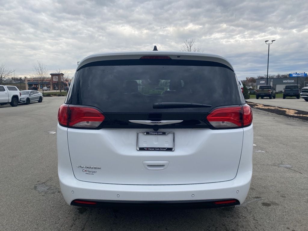 2026 Chrysler Voyager VOYAGER LX