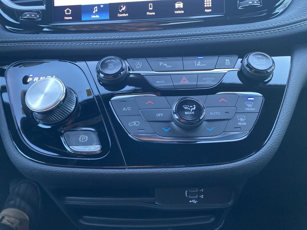 2026 Chrysler Pacifica PACIFICA SELECT AWD