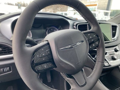 2026 Chrysler Pacifica PACIFICA LIMITED AWD