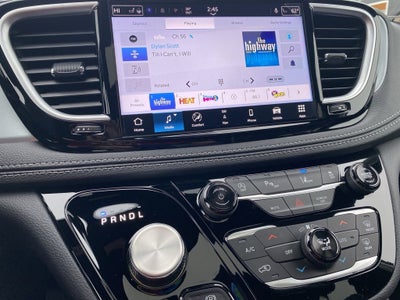 2026 Chrysler Pacifica PACIFICA LIMITED AWD