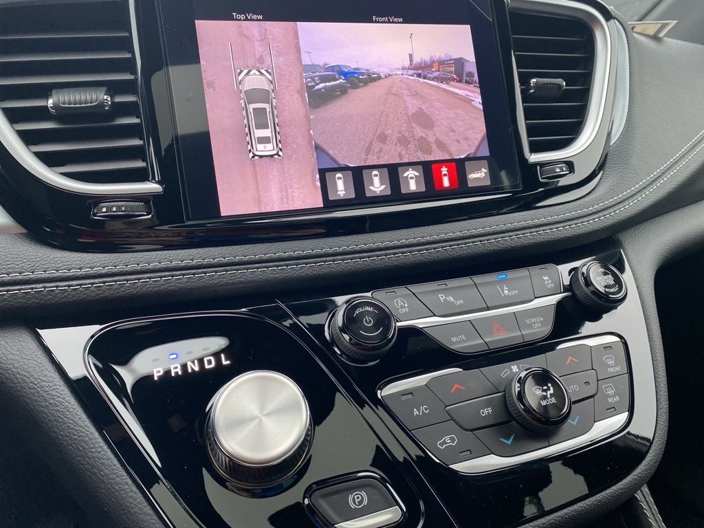 2026 Chrysler Pacifica PACIFICA LIMITED AWD