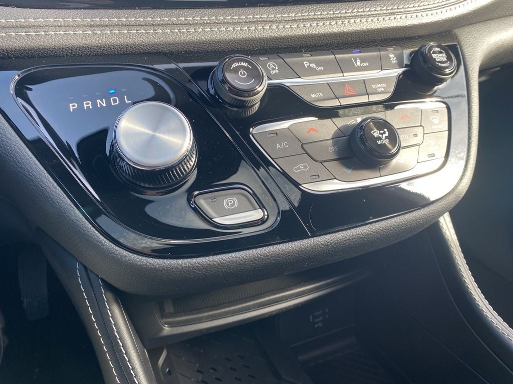 2026 Chrysler Pacifica PACIFICA LIMITED AWD