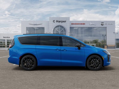 2027 Chrysler Pacifica Limited