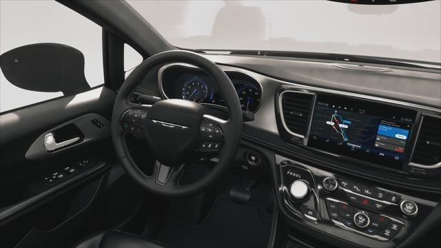 2027 Chrysler Pacifica Limited