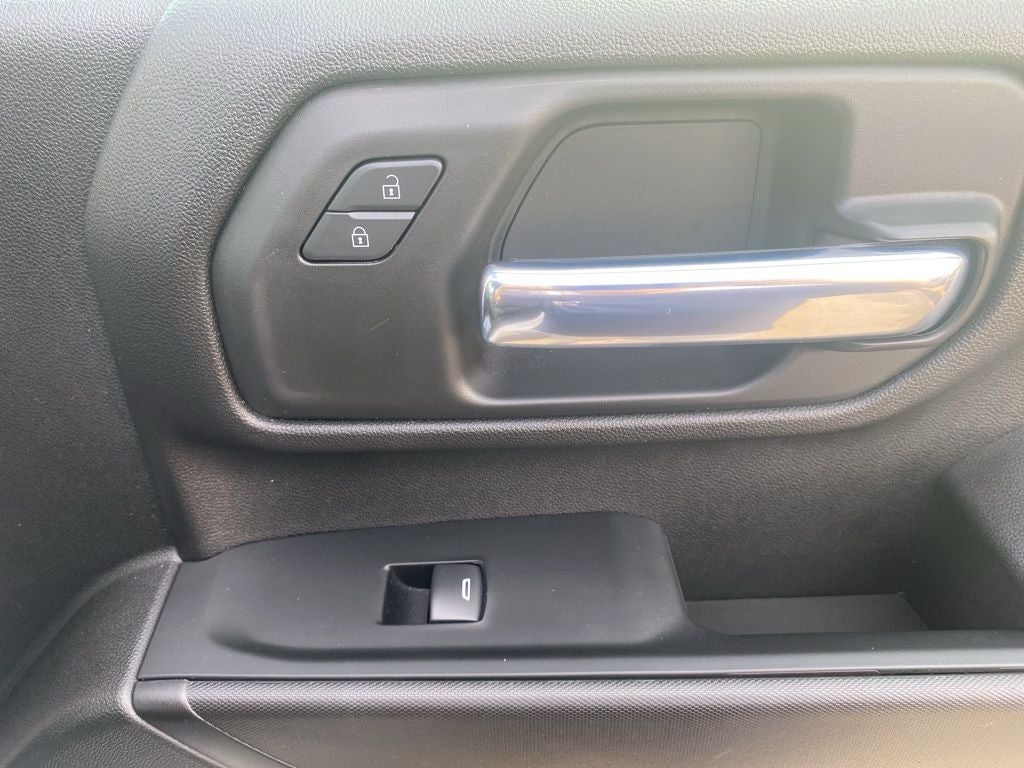 2024 Chevrolet Silverado 2500HD 4WD Crew Cab Standard Bed Custom