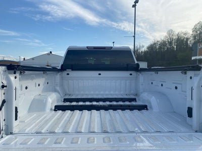 2024 Chevrolet Silverado 2500HD 4WD Crew Cab Standard Bed Custom