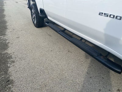 2024 Chevrolet Silverado 2500HD 4WD Crew Cab Standard Bed Custom