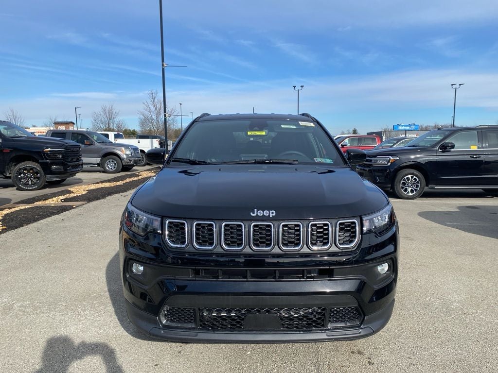 2026 Jeep Compass COMPASS LATITUDE 4X4
