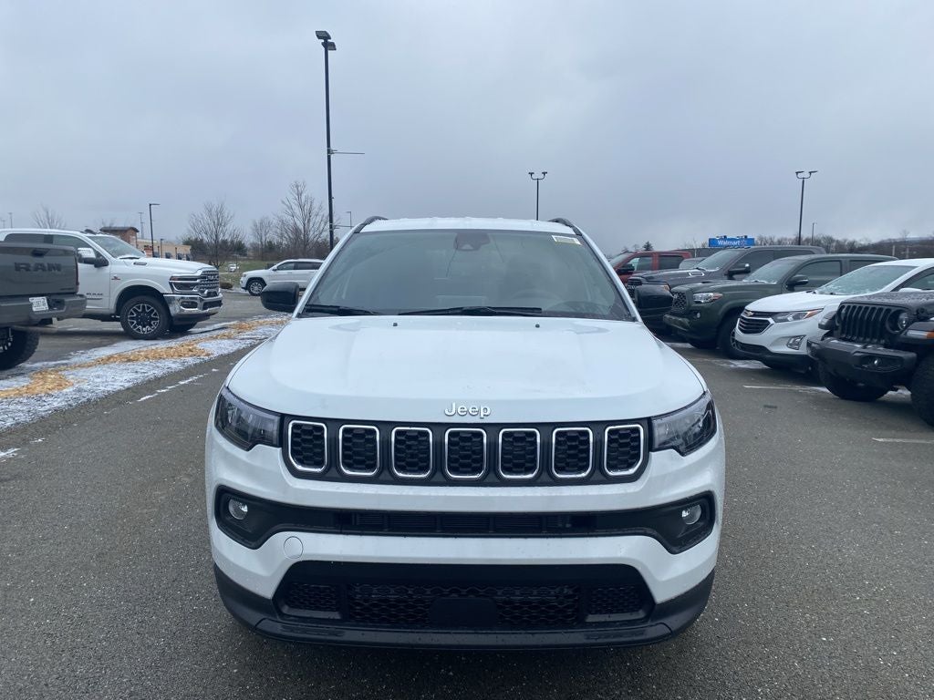 2026 Jeep Compass COMPASS LATITUDE 4X4