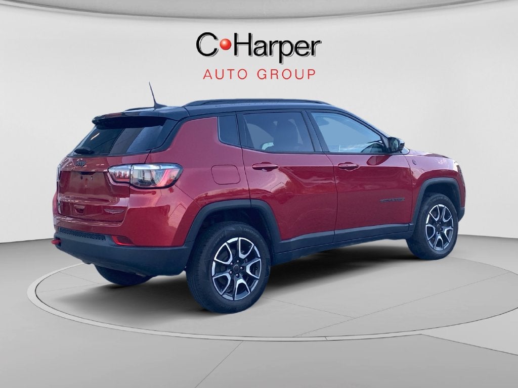 2025 Jeep Compass Trailhawk