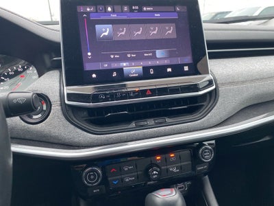 2022 Jeep Compass Latitude Lux 4x4