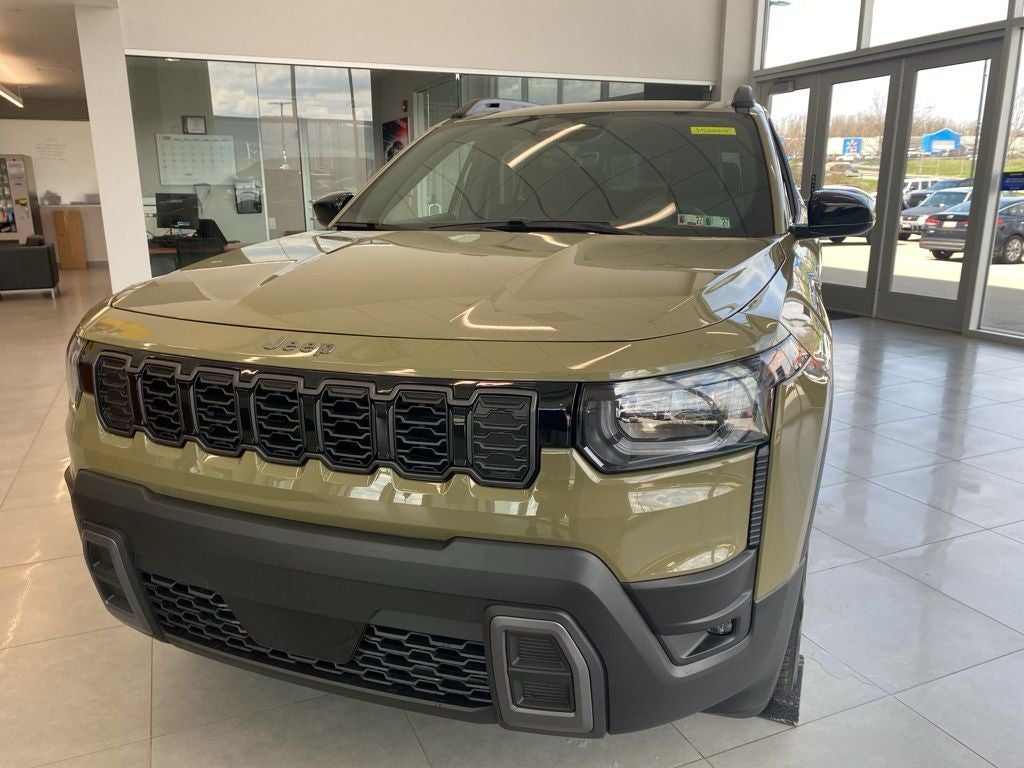 2026 Jeep Cherokee CHEROKEE LAREDO 4X4