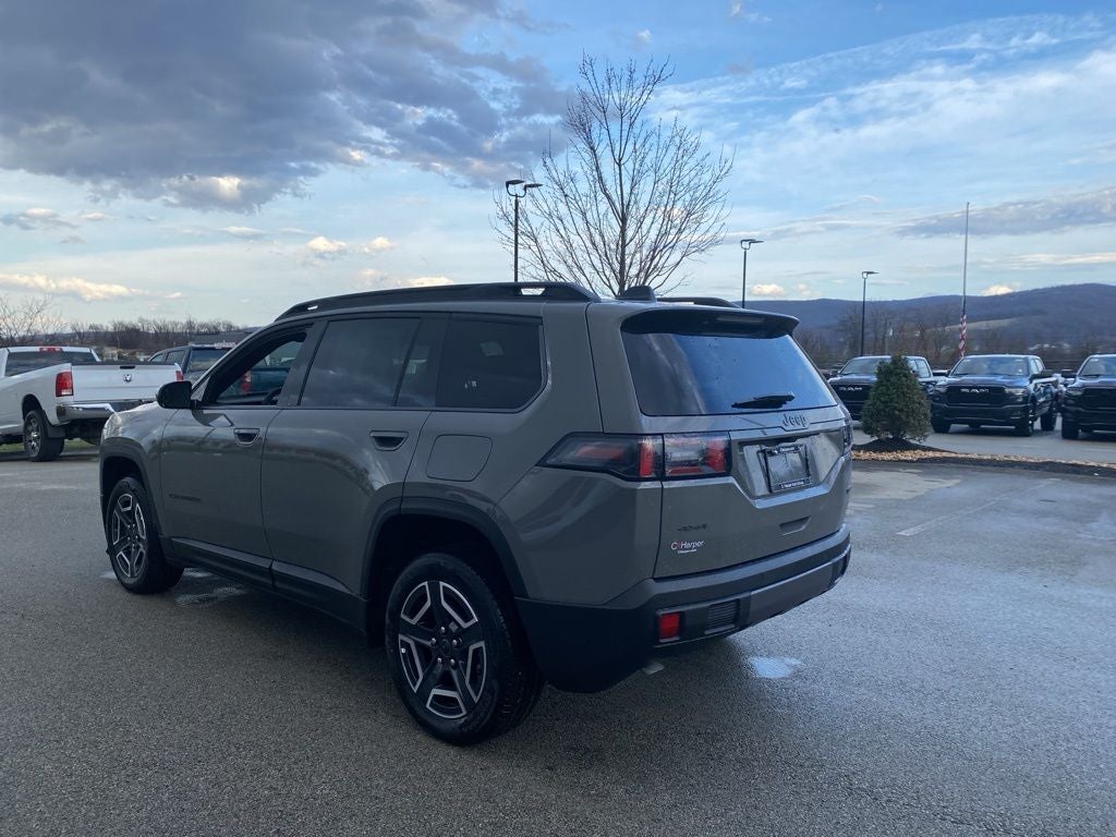 2026 Jeep Cherokee CHEROKEE LAREDO 4X4