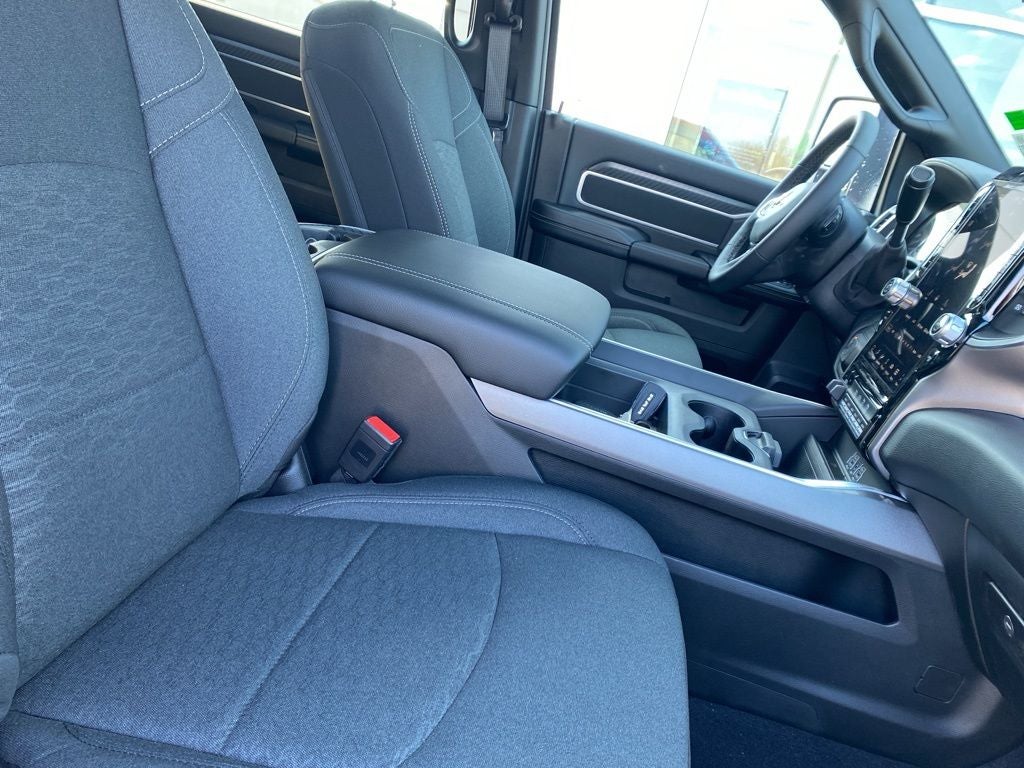 2026 RAM 2500 RAM 2500 BIG HORN CREW CAB 4X4 6'4' BOX