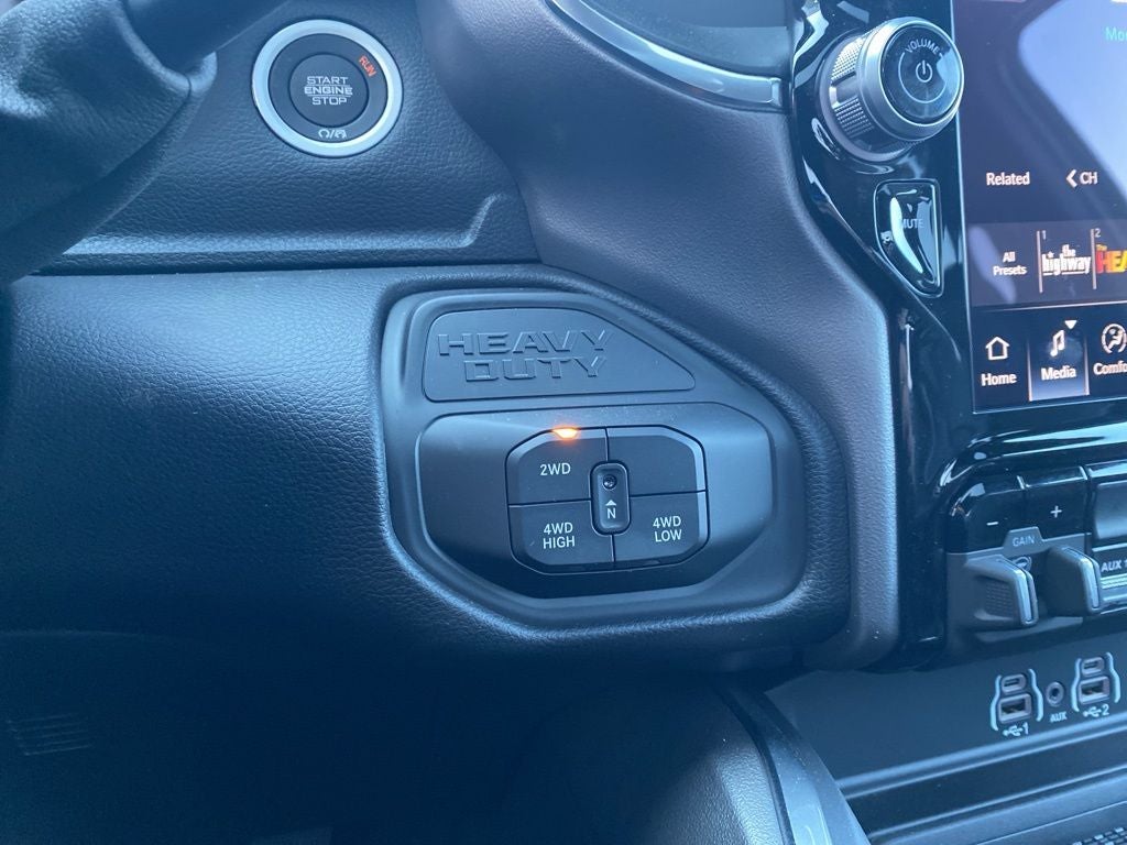 2026 RAM 2500 RAM 2500 LARAMIE CREW CAB 4X4 6'4' BOX