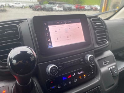 2025 RAM ProMaster 2500 Base