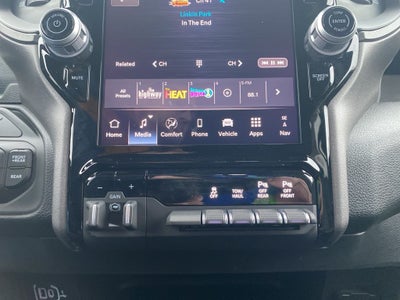 2026 RAM 2500 RAM 2500 TRADESMAN CREW CAB 4X4 6'4' BOX