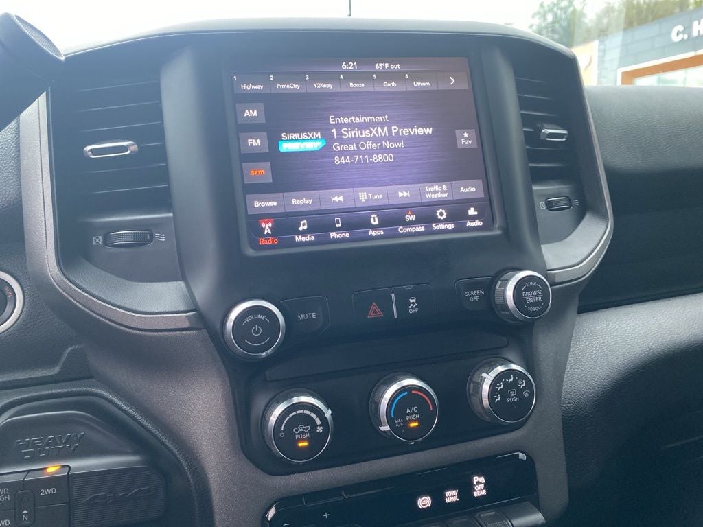 2020 RAM 2500 Tradesman Crew Cab 4x4 6'4' Box