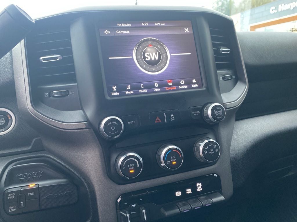 2020 RAM 2500 Tradesman Crew Cab 4x4 6'4' Box