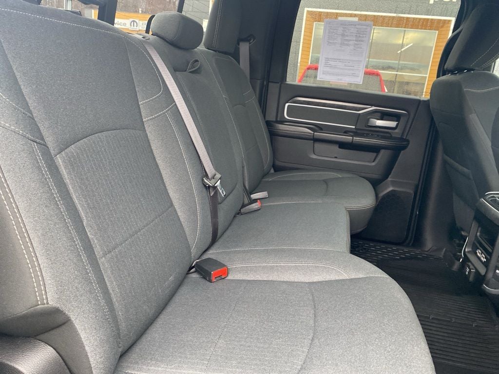 2020 RAM 2500 Big Horn Crew Cab 4X4 6'4' Box