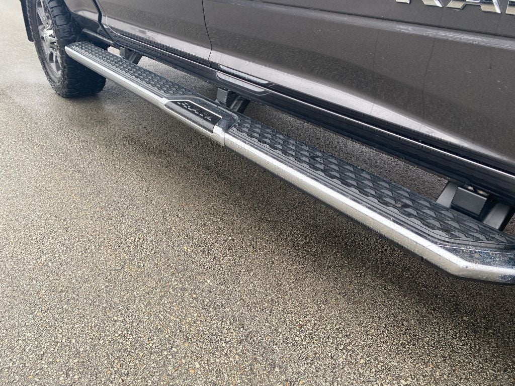 2020 RAM 2500 Big Horn Crew Cab 4X4 6'4' Box