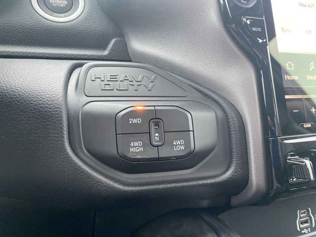 2026 RAM 2500 RAM 2500 LARAMIE CREW CAB 4X4 6'4' BOX