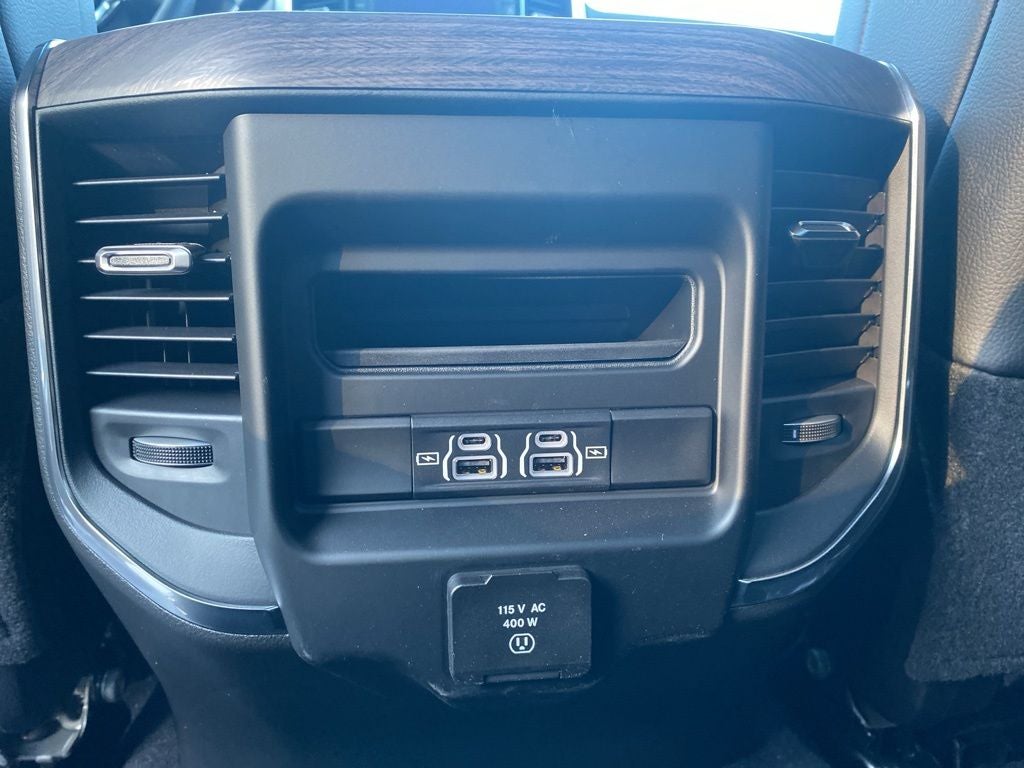 2026 RAM 2500 RAM 2500 LARAMIE CREW CAB 4X4 6'4' BOX