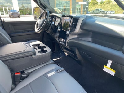 2026 RAM 2500 RAM 2500 TRADESMAN CREW CAB 4X4 8' BOX