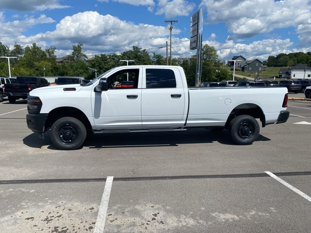 2026 RAM 2500 RAM 2500 TRADESMAN CREW CAB 4X4 8' BOX