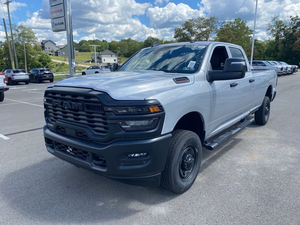 2026 RAM 2500 RAM 2500 TRADESMAN CREW CAB 4X4 8' BOX