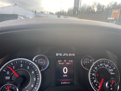 2024 RAM 2500 Big Horn Crew Cab 4x4 8' Box