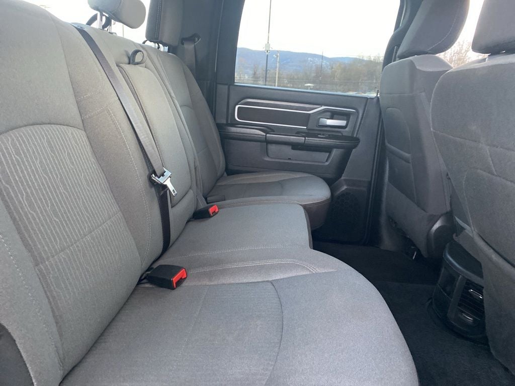 2024 RAM 2500 Big Horn Crew Cab 4x4 8' Box