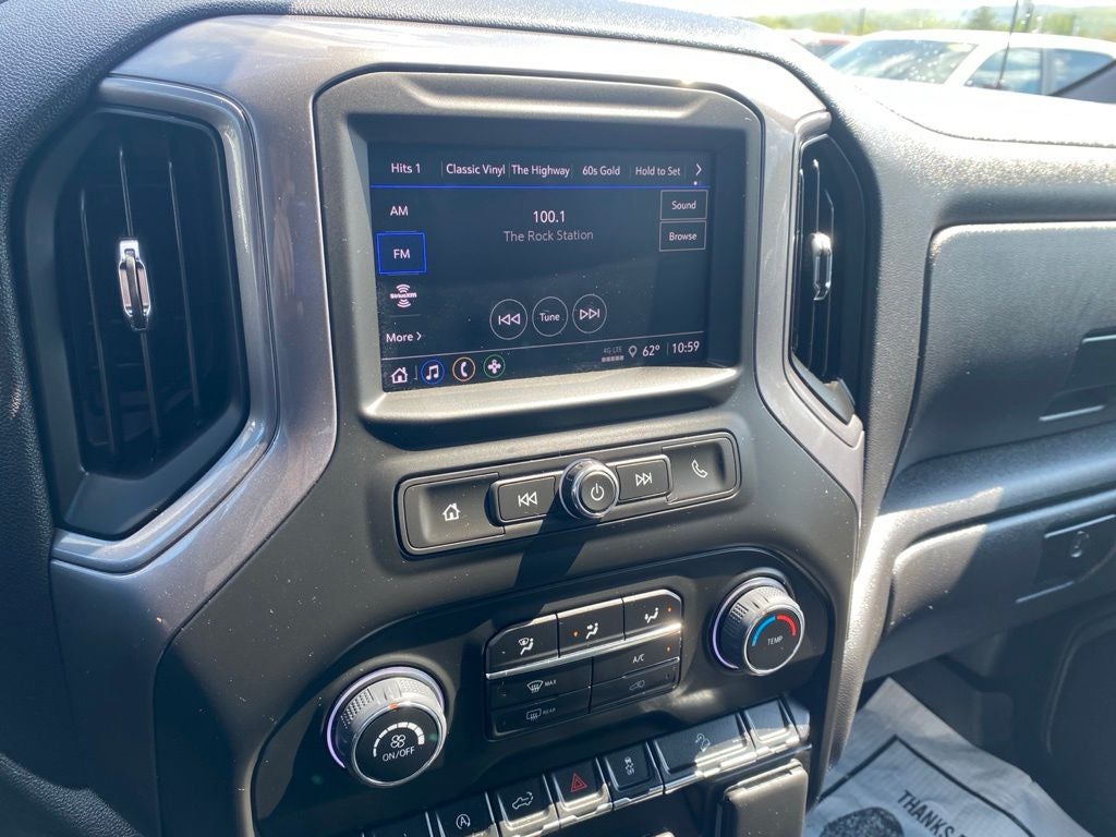 2023 Chevrolet Silverado 1500 Custom Trail Boss