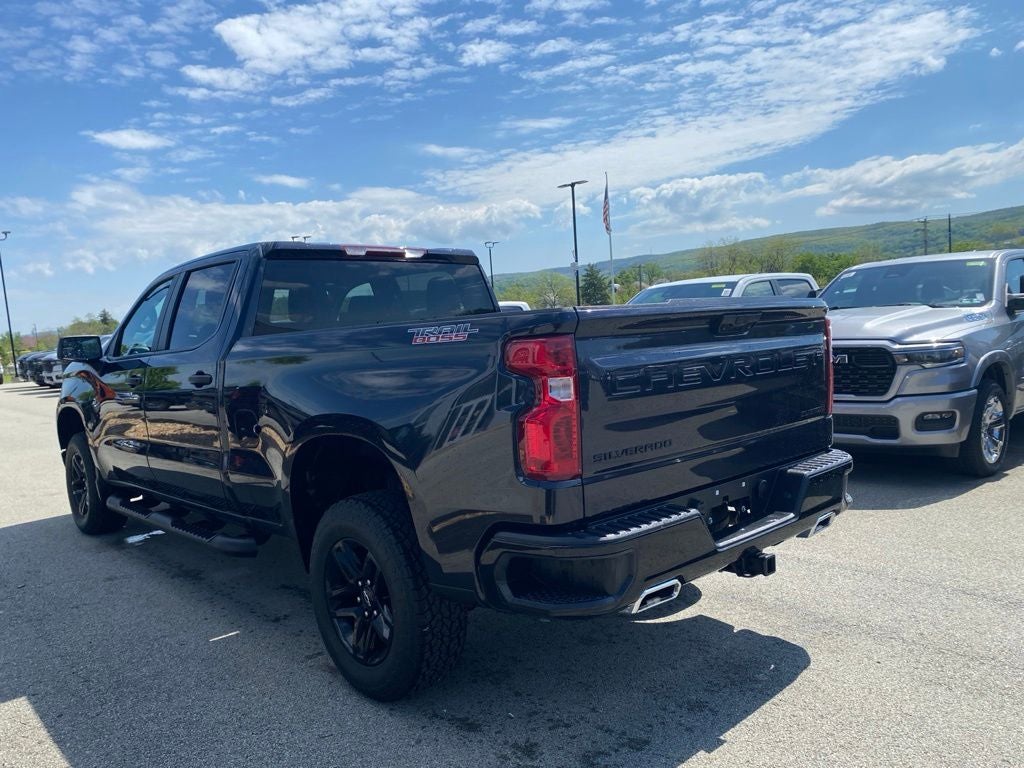2023 Chevrolet Silverado 1500 Custom Trail Boss