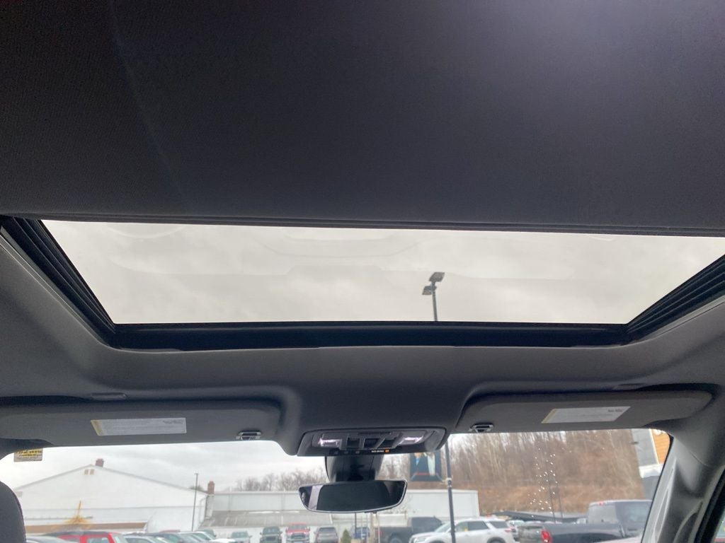 2021 GMC Sierra 1500 4WD Crew Cab Short Box Denali