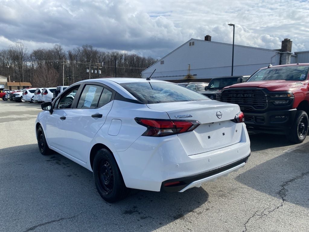 2024 Nissan Versa 1.6 S