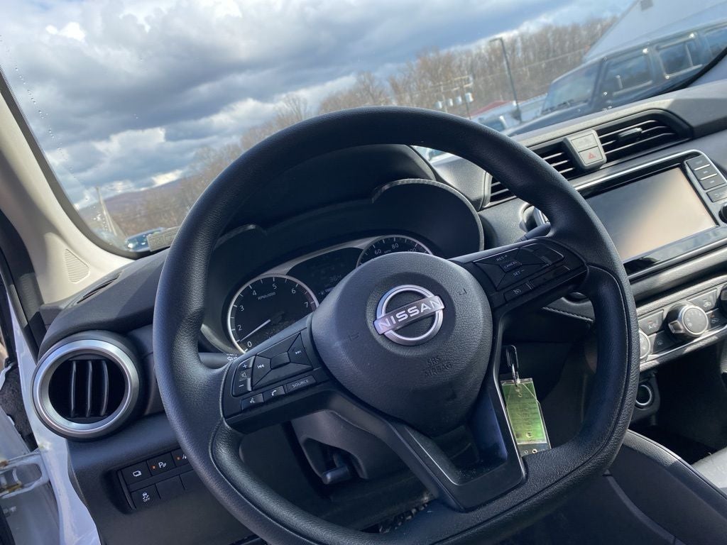 2024 Nissan Versa 1.6 S