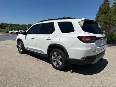 2023 Honda Pilot EX-L 8 Passenger