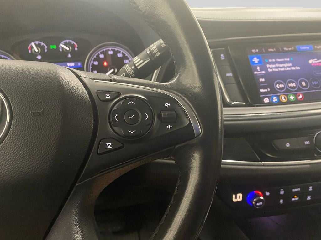 2020 Buick Enclave Essence