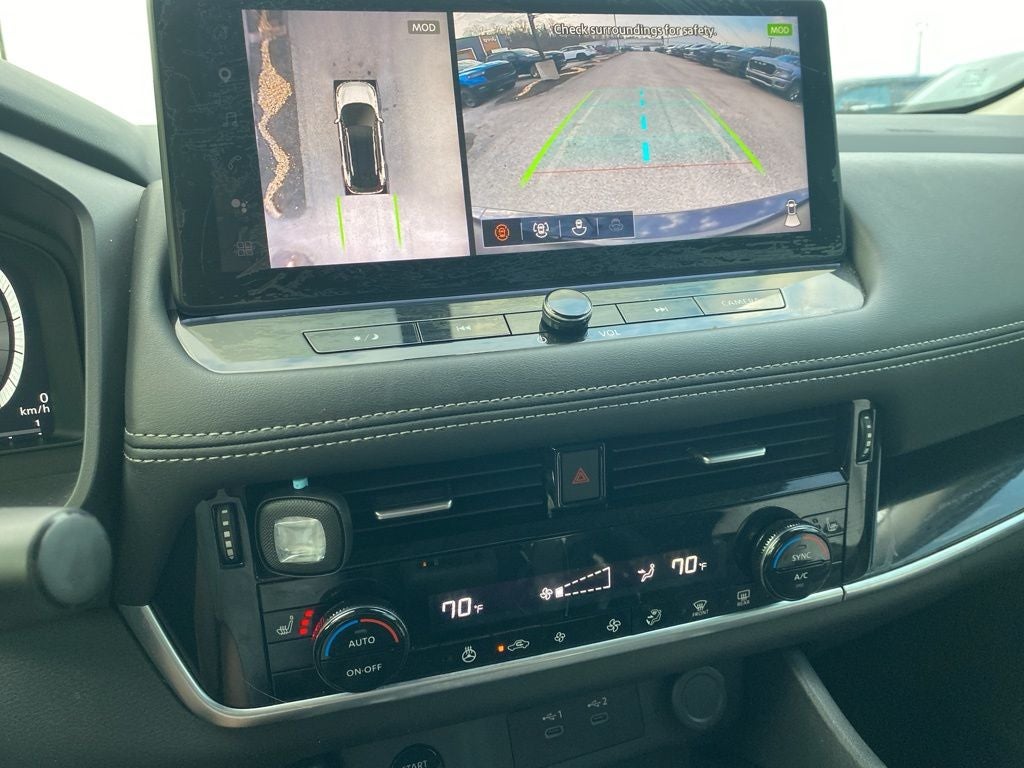 2024 Nissan Rogue SL Intelligent AWD