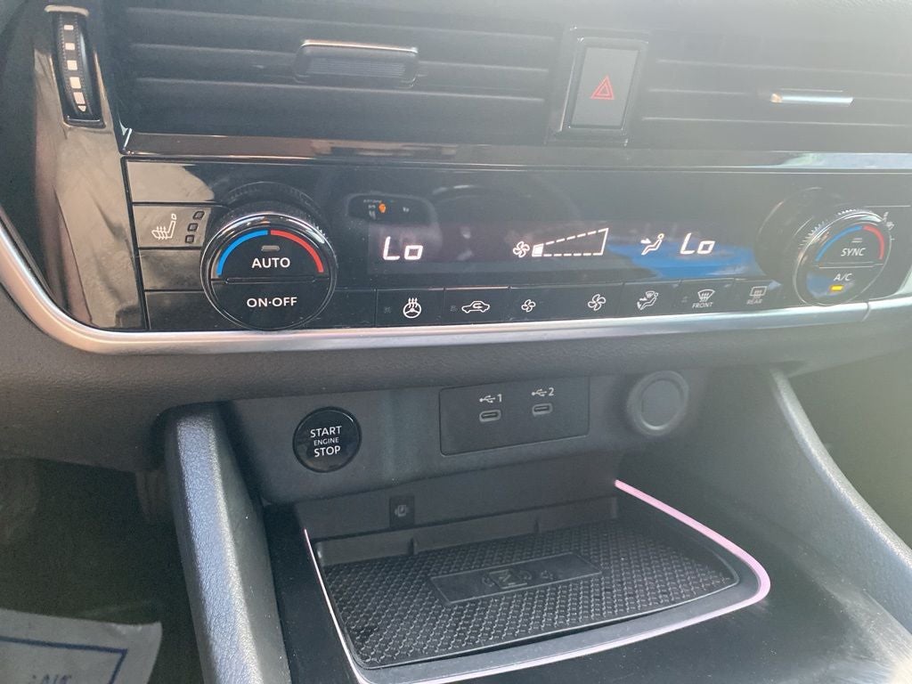 2024 Nissan Rogue SL