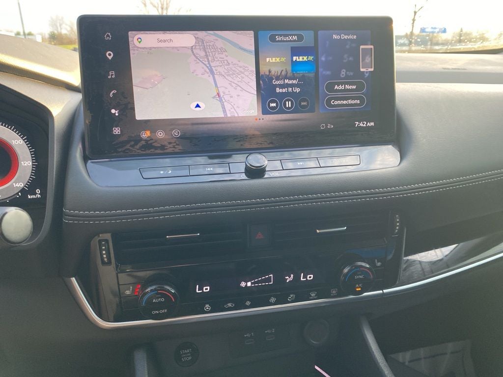 2024 Nissan Rogue SL