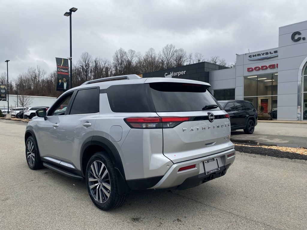 2022 Nissan Pathfinder Platinum 4WD