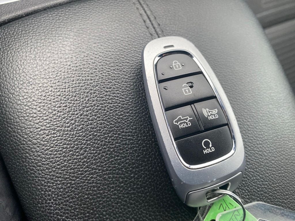 2022 Hyundai Santa Cruz SEL Premium