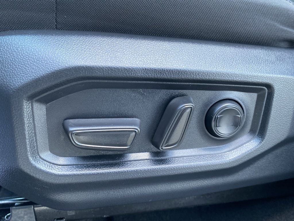 2026 Toyota Tundra SR5 CrewMax 5.5' Bed