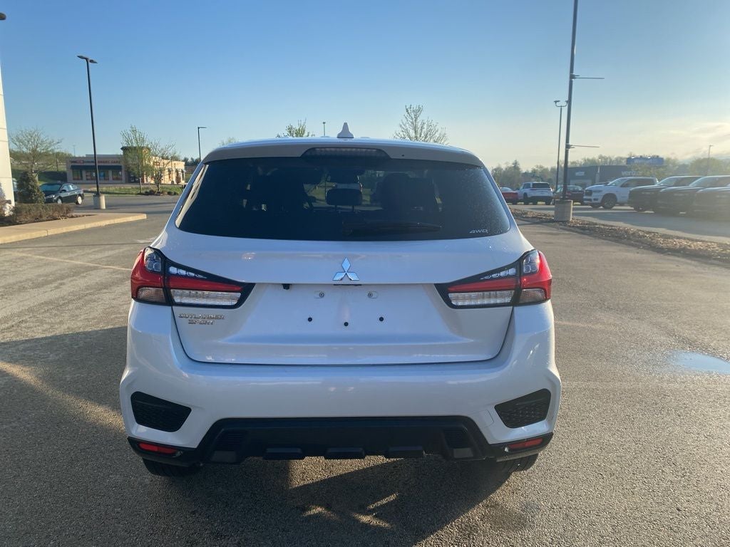 2025 Mitsubishi Outlander Sport 2.0 ES