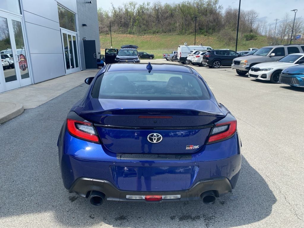 2024 Toyota GR86 Premium