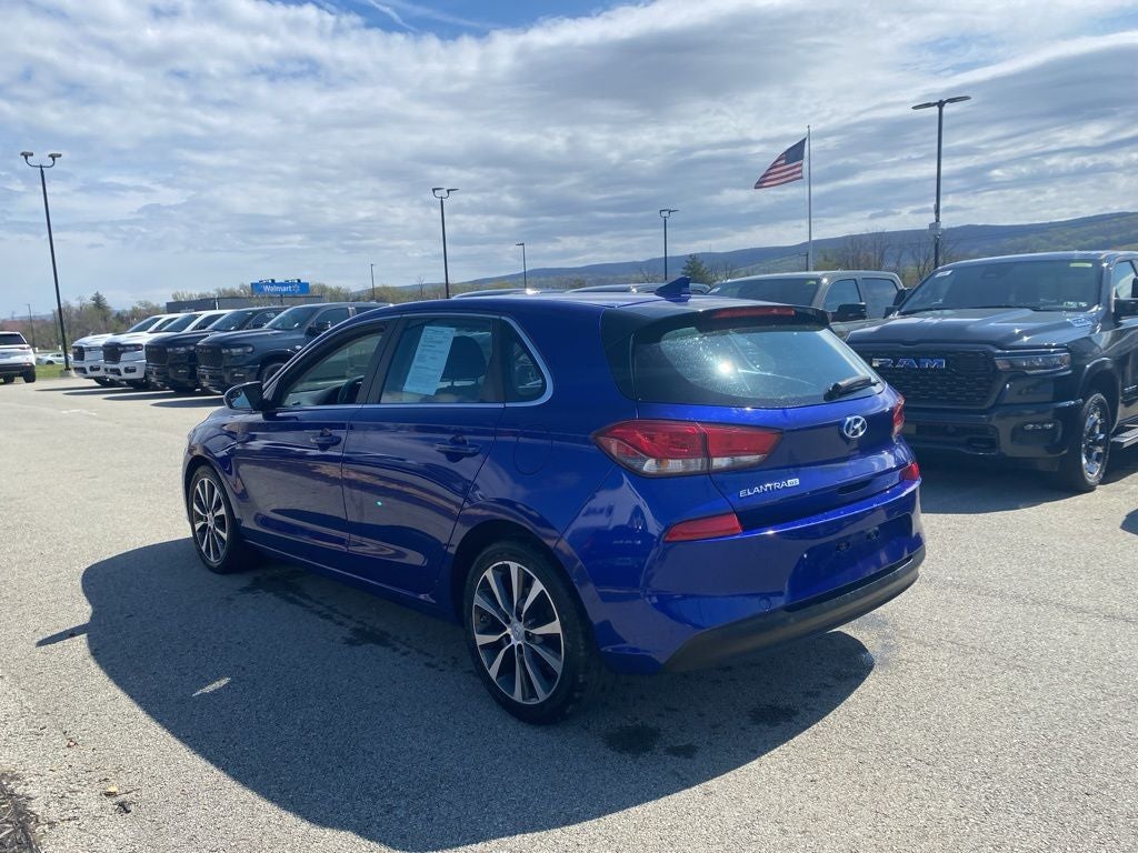 2020 Hyundai Elantra GT Base