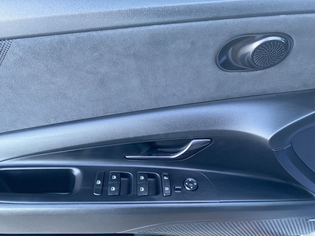 2023 Hyundai Elantra N Base